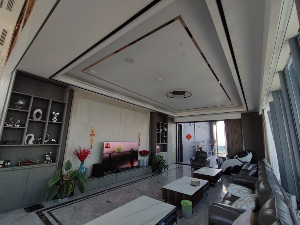 For SaleCondoSukhumvit, Asoke, Thonglor : Penthouse for sale, Mark Sukhumvit, 49th floor, beautiful, luxurious room, beautiful new condition, ready to move in.