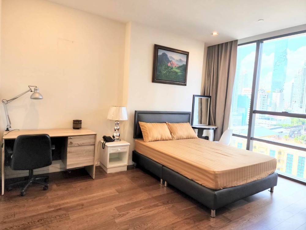 For RentCondoSathorn, Narathiwat : The Bangkok Sathorn【𝐒𝐄𝐋𝐋 & 𝐑𝐄𝐍𝐓】🔥 2 bedroom condo, looking tender, central, with 2 swimming pools near the Surasak BTS Ready to move in 🔥 Contact Line ID: @hacondo