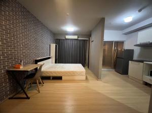 For RentCondoRattanathibet, Sanambinna : For rent: Plum Condo Samakkhi, fully furnished, 5,500 including common fees, Building D, 3rd floor.