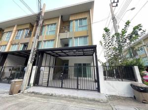 For SaleTownhouseNawamin, Ramindra : 3-story townhome for sale, Blesstown Ramintra 127, area 27.30 square meters, near the Pink Line BTS. Fashion Island, Siam Park, Safari World, Khlong Sam Wa