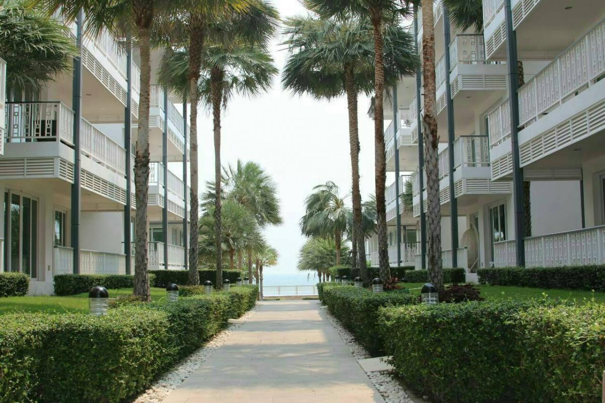 For SaleCondoHuahin, Prachuap Khiri Khan, Pran Buri : New condo for sale on the beach, private, beautiful and very cheap, the owner sells himself