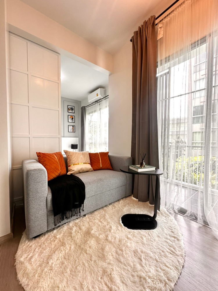 For SaleCondoOnnut, Udomsuk : Resort style condo for sale, close to 2 BTS lines, newly decorated throughout the room, A Space Sukhumvit 77, call now.