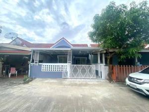 For SaleTownhouseMin Buri, Romklao : Townhouse for sale, one floor, Nantawan Village 5, along Waree 11, Khok Phat, Nong Chok, Nong Chok Police Station, Mahanakorn Suvarnabhumi University, Nong Chok Park.