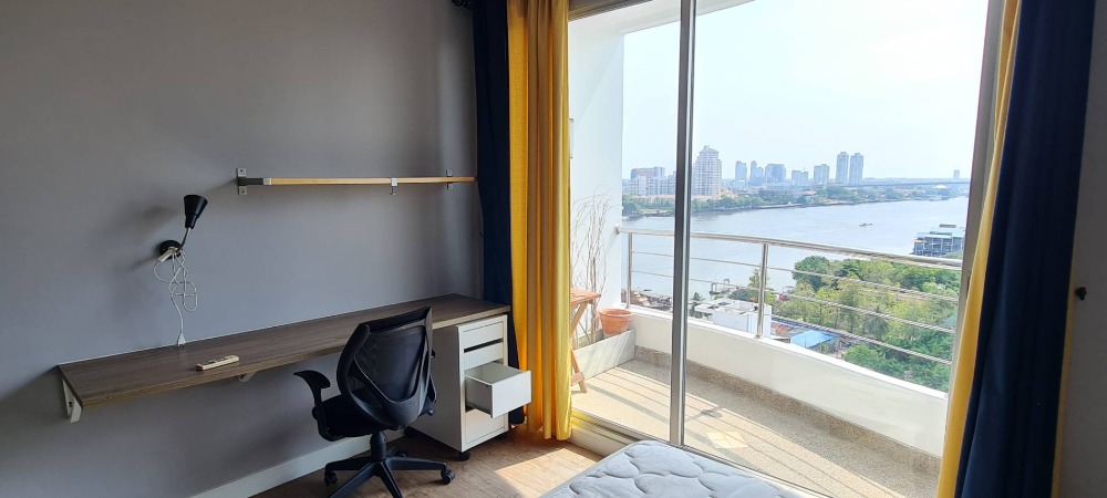 For RentCondoWongwianyai, Charoennakor : Never rented, new room, just finished decorating, new furniture, Supalai River Place. Along the Chao Phraya River, beautiful fireworks near ICONSIAM, the new government center. bts krungthonburi