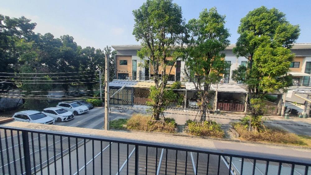 For RentTownhouseKaset Nawamin,Ladplakao : For Rent/Sale: Townhome 3 storeys 3 bedrooms at Mooban Eco-Space Kaset-Nawamin
