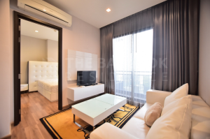 For SaleCondoRatchadapisek, Huaikwang, Suttisan : (Sale)📌 Ivy ampio 1 bedroom, beautiful room, good position, size 42.68 sq m. 5,650,000 MB. Call 093-6292247 Nat.
