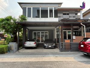 For SaleHouseLadprao, Central Ladprao : Urgent sale!! Modern Loft style detached house, The Gallery House Pattern project, size 59 sq m, Lat Phrao Soi 1, in the heart of the city, near the MRT, price lower than the market, very good feng shui 📌 Property code JJ-H123 📌