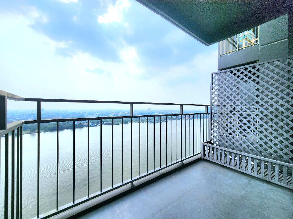 For RentCondoRama3 (Riverside),Satupadit : ✅For Rent✅ U Delight Riverfront Rama 3, corner room on the river, size 2 bedrooms, 1 bathroom, 56 sq m., 23rd floor, corner room, Riverfront. Full 180 degree view of the river, unblocked view, breeze coming in all day. Ready to move in, only 30,000/month.