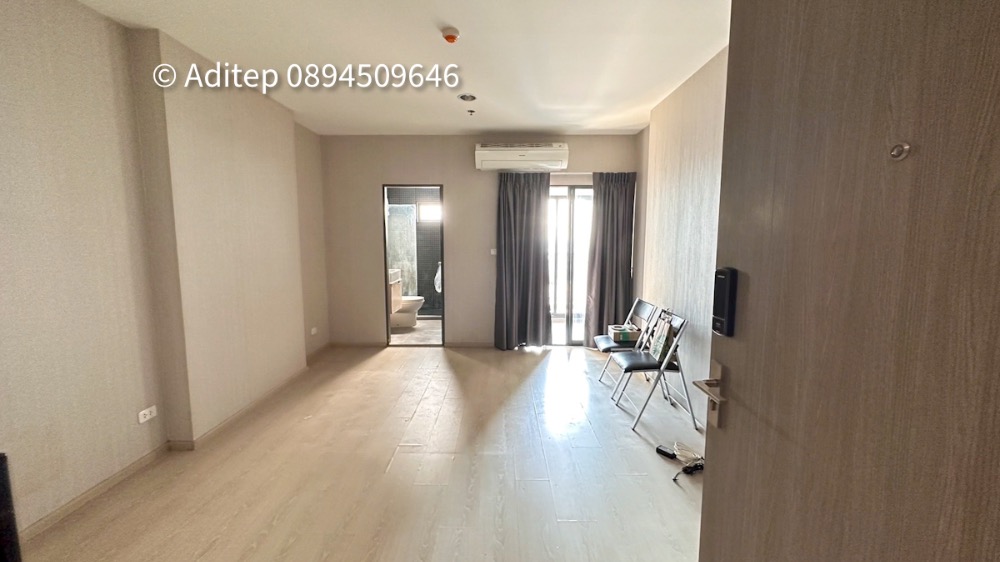 For SaleCondoSamut Prakan,Samrong : Fire Sale! IDEO Sukhumvit 115, studio room 27 sq m., condo next to BTS, lower than 2 million Baht, high floor, beautiful view.