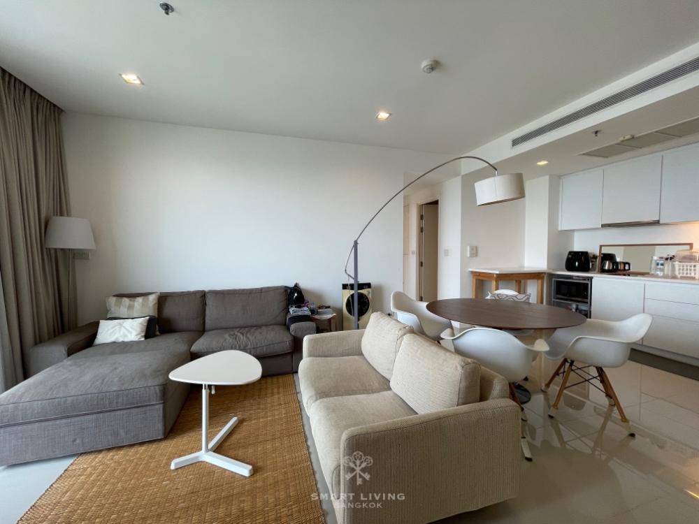 For SaleCondoRama3 (Riverside),Satupadit : ✨Corner river view 2 bedrooms, 2 bathrooms, high floor, private elevator, fully furnished, spacious south-facing balcony. Close to BTS Chong Nonsi.
