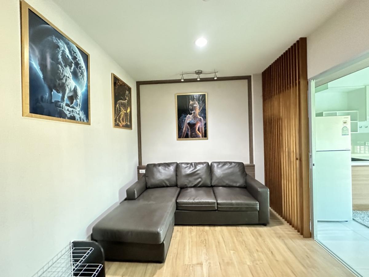 For SaleCondoSathorn, Narathiwat : 💥For Sale Urgent sale💥Condo Fuse Chan-Sathorn with furniture and electrical appliances::Details::- Area 33 sq m.- 1 bedroom, 1 bathroom- ::Furniture list::-Built-in furniture Complete set of sofa, mattress, wardrobe, built-in kitchen set, electrical appli