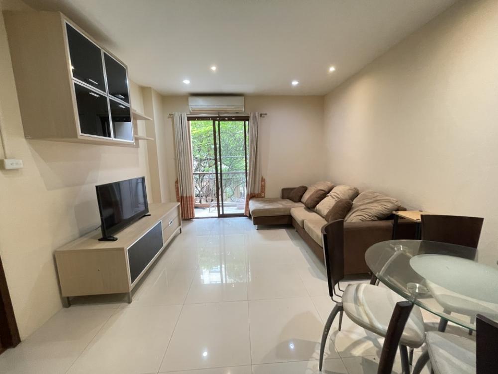 For SaleCondoRatchadapisek, Huaikwang, Suttisan : For sale: Klang Krung Resort (Ratchada Soi 7), cheapest in the Ratchada area. Suitable for investment