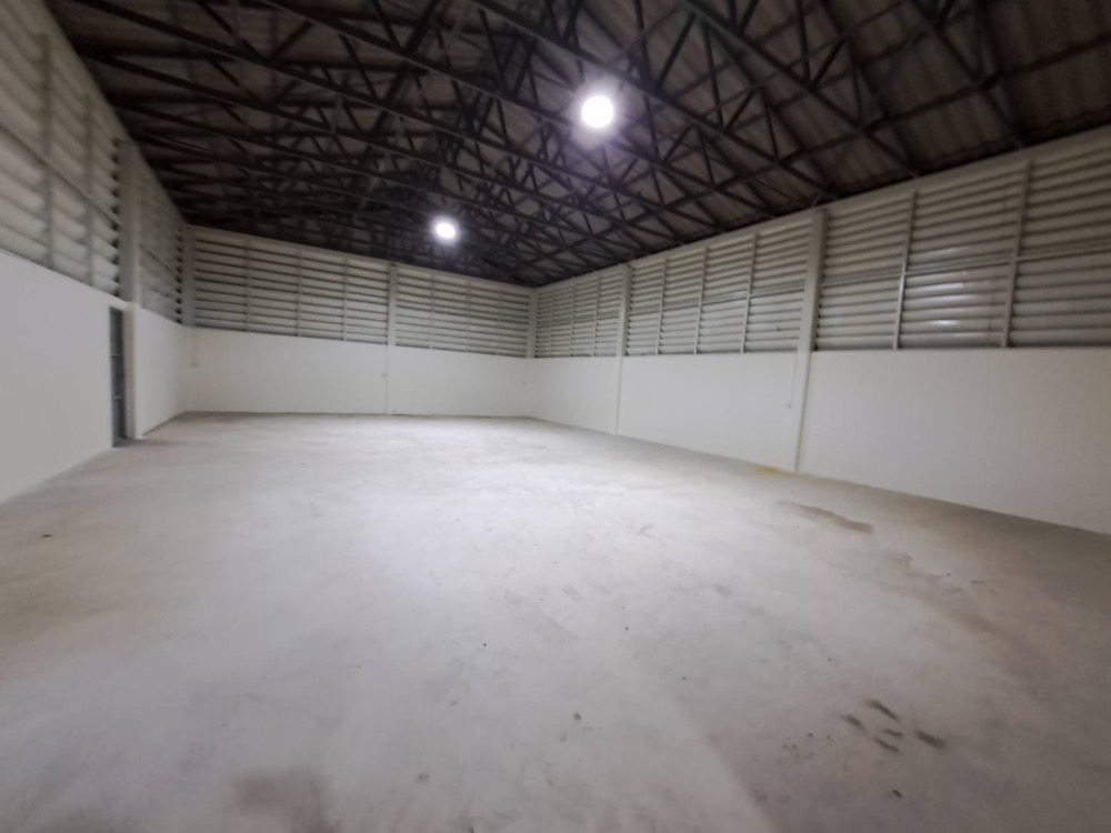 For RentFactoryNonthaburi, Bang Yai, Bangbuathong : Warehouse, factory for rent with office and rooms Bang Bua Thong, Bang Yai area, Nopparat intersection (Soi Lam Pho 39)