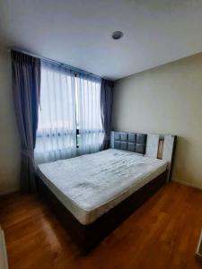 For SaleCondoPinklao, Charansanitwong : Great investment! Great location! Condo with Tenant for SALE Modern Condo Bangplad-Charan 79