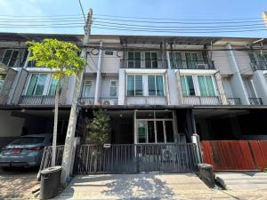For SaleTownhouseKaset Nawamin,Ladplakao : For sale/rent Areeya Daily Kaset-Nawamin, 3-story townhome, beautiful house with furniture**The front of the house and the back of the house are not next to anyone**