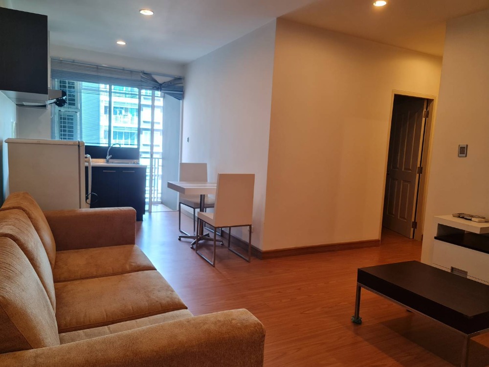 For SaleCondoKasetsart, Ratchayothin : Condo for sale, Bridge Project, Phahonyothin 37, area 42.14 sq m., newly decorated, ready to move in. (Selling lower than the advertised selling price of the project)