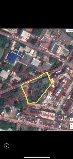 For SaleLandSukhumvit, Asoke, Thonglor : Land for sale in Ekkamai area, 480 sq m., with 2 houses, located in Soi Ekamai.