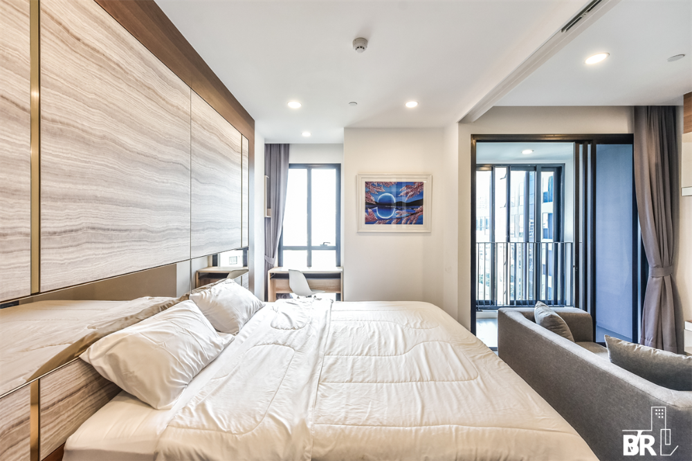 For RentCondoSiam Paragon ,Chulalongkorn,Samyan : Wow price, awesomely decorated room, Ashton Chula-Silom(1b1b) 33.56 sq.m 28,000/month Tel : 086-7468882 Chung Ming