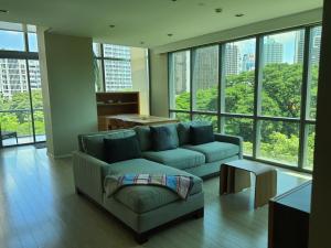 For SaleCondoSukhumvit, Asoke, Thonglor : For sale: The Room 21 Condo @ Asoke, beautiful room, good view, big balcony.
