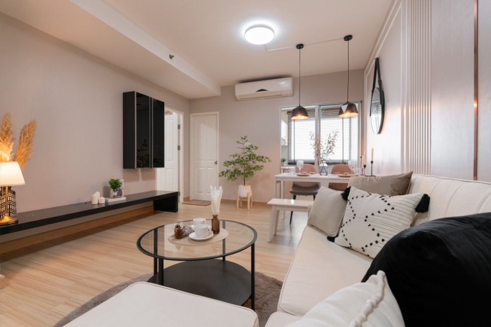 For SaleCondoKasetsart, Ratchayothin : 🏙️ Condo for sale, Supalai Park, Kaset Intersection (separate closed kitchen Newly decorated and ready to move in)