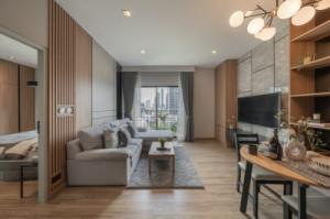 For SaleCondoSukhumvit, Asoke, Thonglor : Noble Reveal (Ekkamai): Size 1. However, RENOVATE completely redecorated the room. Complete with furniture and electrical appliances (Northern direction, unblocked view)