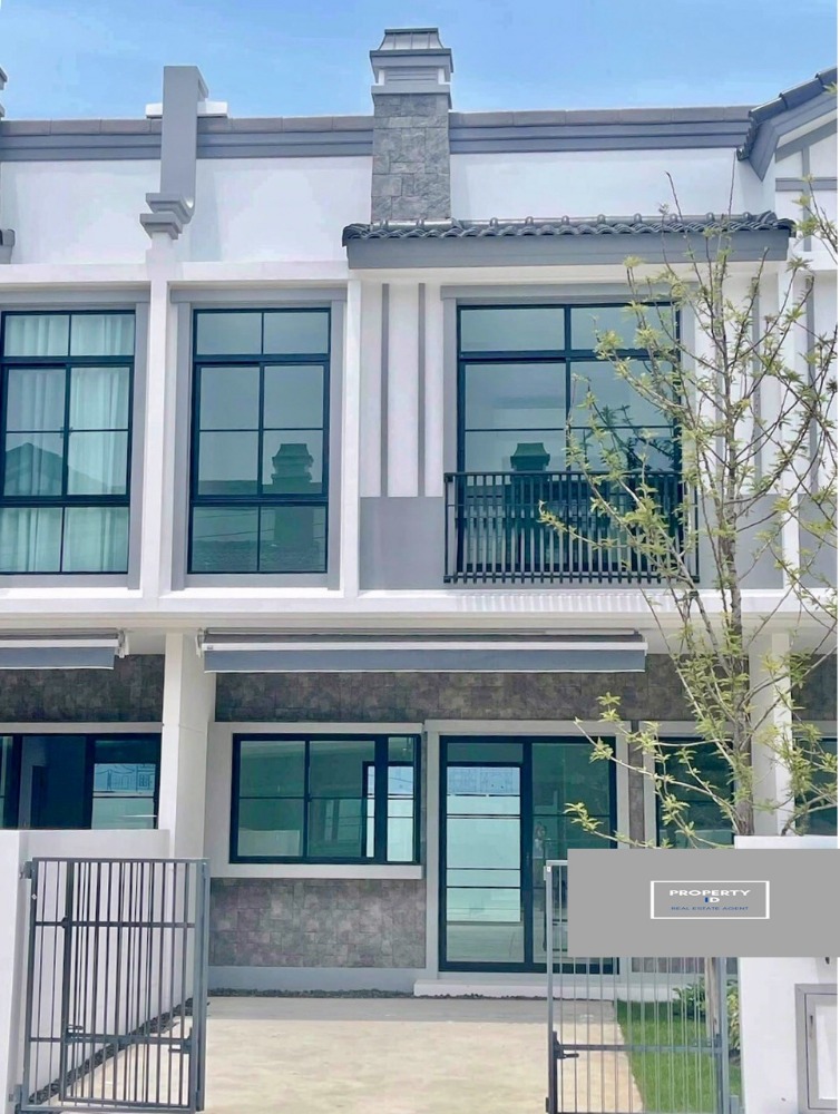 For SaleTownhouseBangna, Bearing, Lasalle : 2-story townhome for sale, fully furnished, on Bangna Road, Indy. 5 Bangna km 7 project (Indy5 Bangna km7), good location, close to shopping malls, convenient transportation.