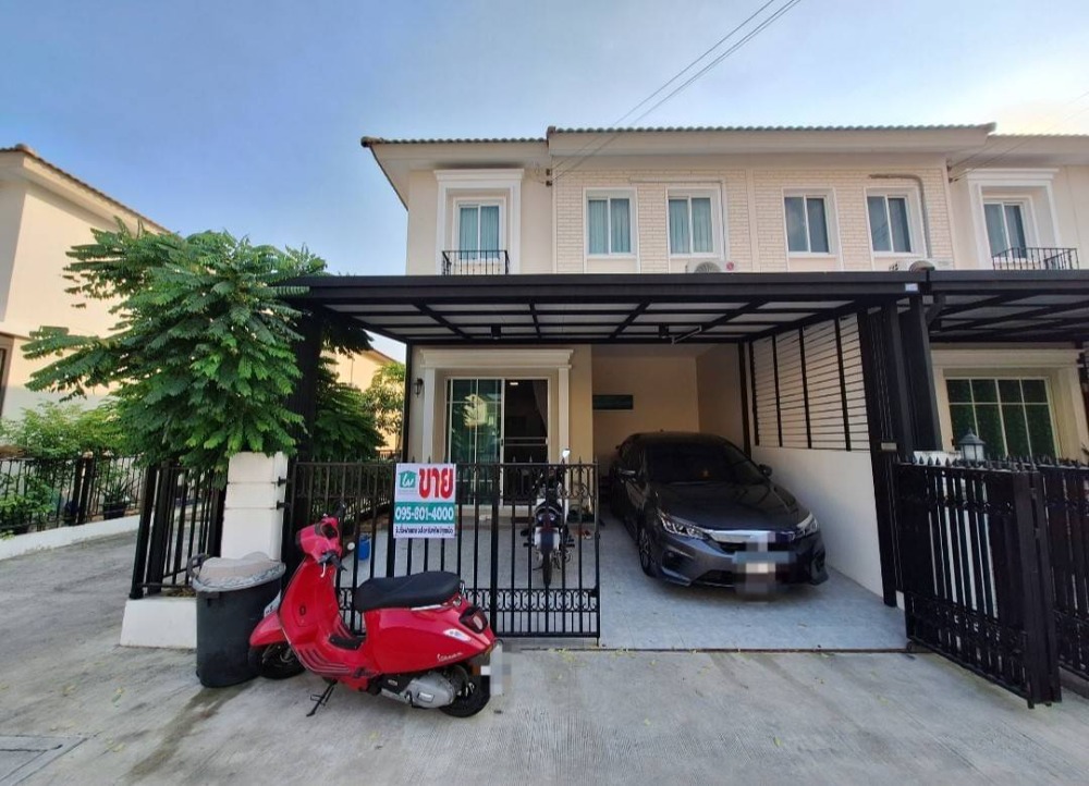 For SaleTownhouseMin Buri, Romklao : 2-story townhome for sale, corner unit, Soi Mistine, good price, convenient travel.