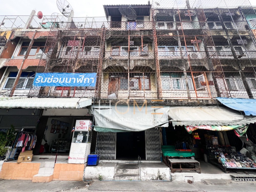 For SaleShophouseBangna, Bearing, Lasalle : Commercial Building Bangna Intersection Market / 4 Storey (FOR SALE) PUY248