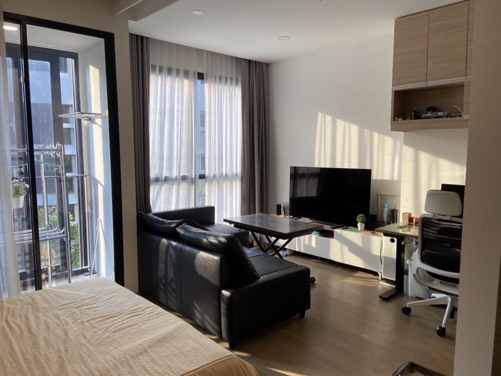 For SaleCondoSiam Paragon ,Chulalongkorn,Samyan : For sale, cheapest in Ashton Chula-Silom building. Cheapest price in the building, size 1 bedroom, 32.5 sq m, built-in room, fully decorated, beautiful, any condo near Chula, MRT Sam Yan, 250 meters, price 6,900,000 baht, including transfer fee, intereste