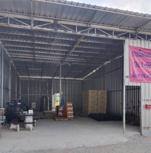 For RentWarehousePhetchabun : Male owner rents, warehouse size 112 sq m., Nam Ko Subdistrict, Lom Sak District, Phetchabun Province.