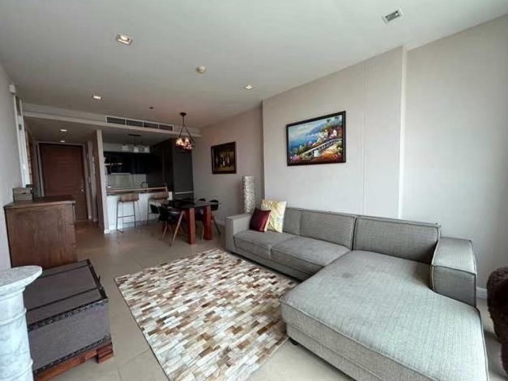 For RentCondoWongwianyai, Charoennakor : Hot 🔥🔥Cant stand a good view like this. For rent: The River. Area size: 68 sq m. Details: - 15th floor (north side) - 1 bedroom - 1 bathroom - 1 parking space.
