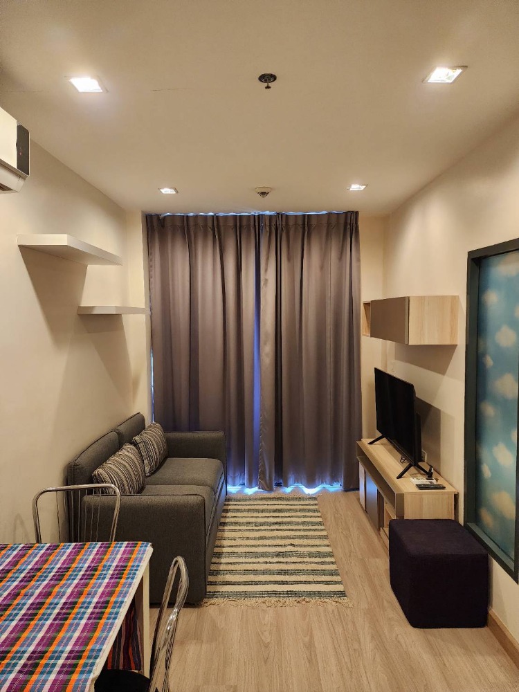 For RentCondoRatchathewi,Phayathai : Urgent for rent Electrical appliances are complete and ready to move in. !!!Condo for rent ideo mobi Phayathai Size 31 sqm(1bedroom/1bathroom) at rental price 18,000 baht/month.
