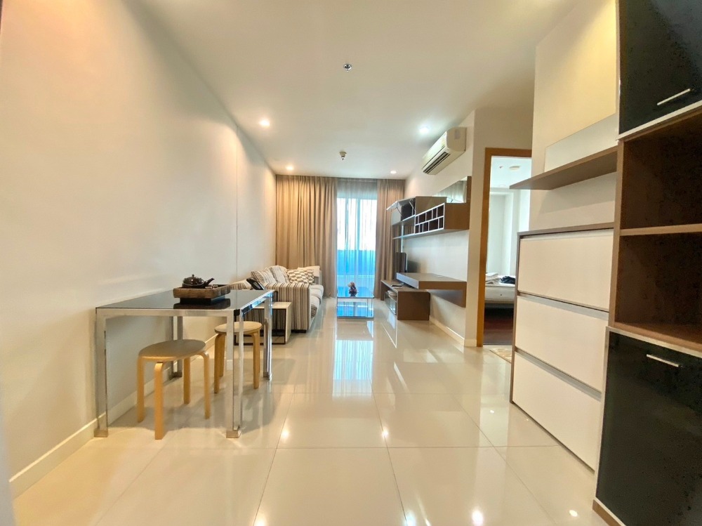 ให้เช่าคอนโดพระราม 9 เพชรบุรีตัดใหม่ RCA : Circle Condominium,1 Bed 1  Bath ,  Rental 25,000 Baht