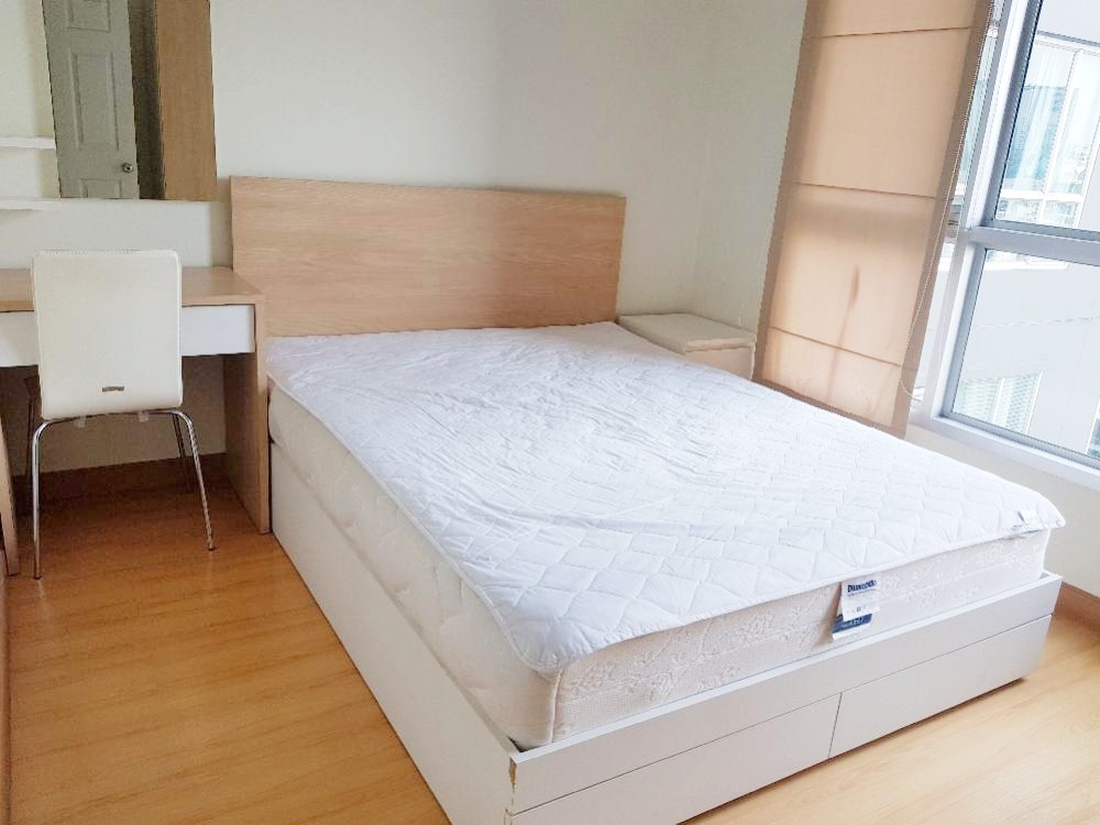 For SaleCondoRatchadapisek, Huaikwang, Suttisan : For sale: Life @ Ratchada - Sutthisan, 1 bedroom, 35 sqm., ready to move in, fully furnished.