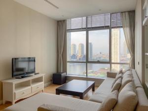 ให้เช่าคอนโดวงเวียนใหญ่ เจริญนคร : Newly renovated Baan Chao Phaya 1 bedroom river view