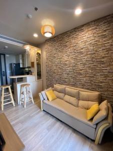 For SaleCondoSukhumvit, Asoke, Thonglor : Cheap condo for sale in the heart of Sukhumvit 36, Oka Haus, size 34.77 sq m, 12th floor, very beautiful room, plus close to BTS Thonglor!!