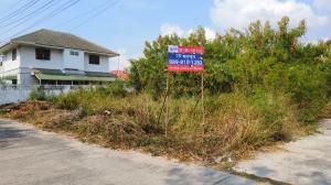 For SaleLandRayong : Land at Nam Rin Beach, land in a development project near the sea, Rayong Province.