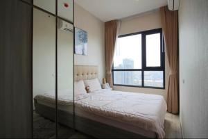 For RentCondoOnnut, Udomsuk : For rent: Knightsbridge Prime Onnut, 28th floor, city view, new high class condo, easy travel, complete amenities. Fully furnished Ready to move in