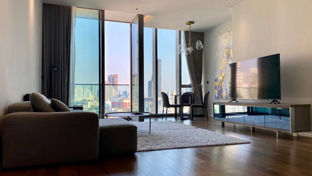 For RentCondoSukhumvit, Asoke, Thonglor : 📢One of the luxury condo for rent in Em district ( EmQuartier, Emporium, Emsphere) with unblocked view , nice decoration , ready to move in