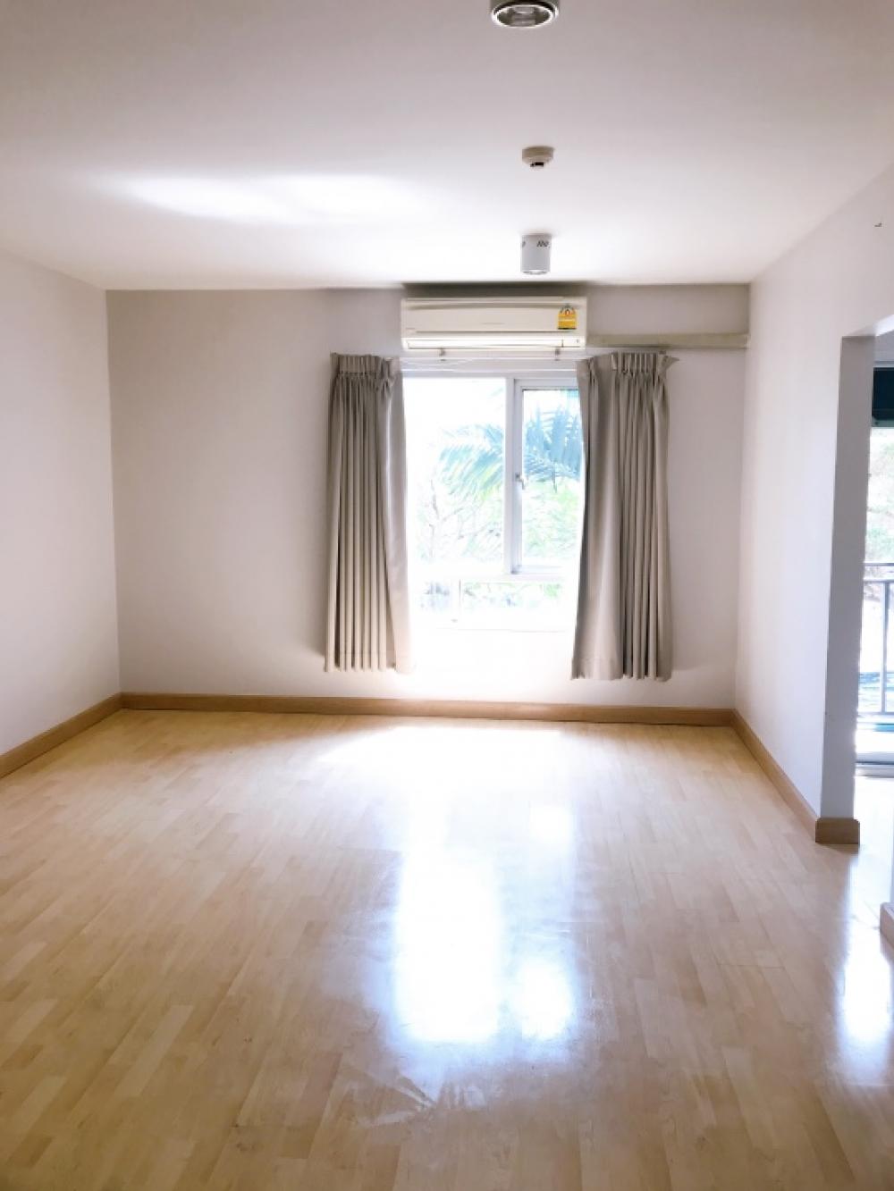 For SaleCondoLadkrabang, Suwannaphum Airport : 🔴 Urgent, no loss 🎉 Condo Iris Avenue On Nut-Wongwaen, near the airport, size 28 square meters, empty room, separate kitchen.