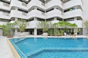For SaleCondoSukhumvit, Asoke, Thonglor : Condo to please parents, close to many international schools and leading universities. Definitely worth buying ✨Ruamjai Heights✨3 bedrooms, 3 bathrooms, size 139 sq m, near BTS Asoke Tel.0627852056