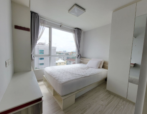 For SaleCondoRatchadapisek, Huaikwang, Suttisan : C Stle Condo for sale, corner room, complete equipment, ready to move in. Free furniture 1.9 million baht (S4125)