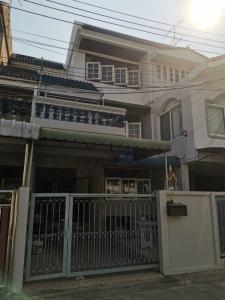 For SaleTownhousePinklao, Charansanitwong : Townhouse, 3 floors, 26 square wah, Pinklao Garden Village, Arun Amarin.