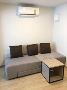 For RentCondoKasetsart, Ratchayothin : Very urgent 🔥 Room available for rent on 1 March 💫 Rooms go very quickly 🔥 💫 High floor room, city view, near BTS + Kasetsart University
