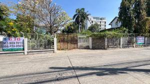For SaleLandRatchathewi,Phayathai : Land for sale, Soi Aree Samphan 7, Phaya Thai, area 400 sq m., in the heart of the city, land already filled in, beautiful plot shape.