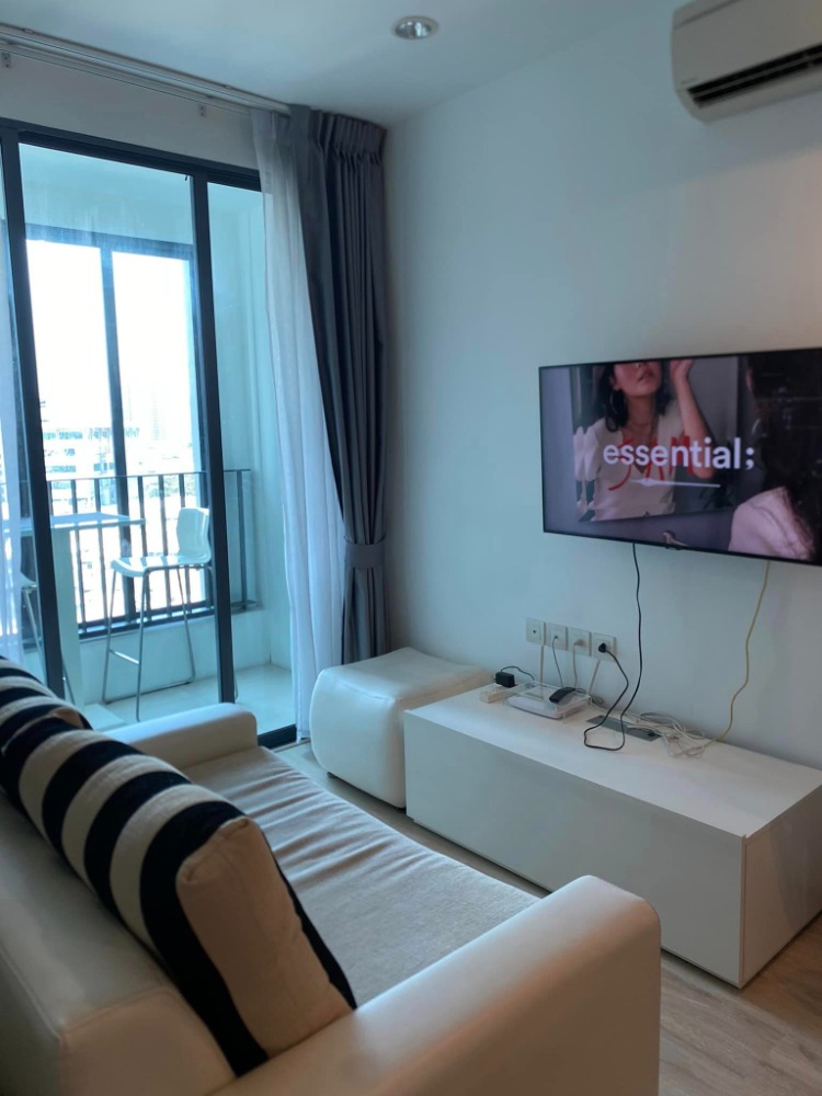For RentCondoSiam Paragon ,Chulalongkorn,Samyan : 🔥🔥✨Book🆁🅴🅽🆃Urgent++✨RARE!!🏦👑Beautifully decorated room👑✨Good view Near the central area 🌊🌊!!!!✨Fully furnished!!!!🔥🔥 🎯🆁🅴🅽🆃For rent🎯IDEO Q Chula-Samyan✅1🅱🅴🅳1✅33 sqm. 9th floor (#MRT📌)🔥✨LINE:miragec