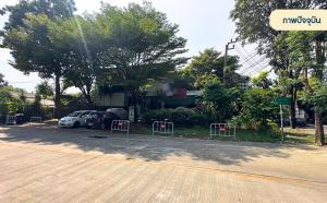 For RentOfficeYothinpattana,CDC : Office for rent, Stand Alone, Soi Pradit Manutham, parking for 15 cars, good location, many entrances and exits, suitable for clinic - spa - beauty, full service / office showroom. /Training Center - Academy