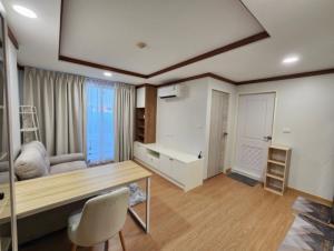 For RentCondoWongwianyai, Charoennakor : For rent: The Master Sathorn Executive, big room, cheap, beautiful, ready to move in, newly renovated, near BTS Krung Thonburi. If interested, contact Line @841qqlnr