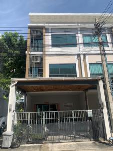 For SaleTownhouseVipawadee, Don Mueang, Lak Si : Cheap 3-story townhome for sale, land area 19.7 sq m., usable area 175 sq m. Patio Viphawadee - Songprapa project (Patio Viphawadee - Songprapa), location next to the dark red line electric train.