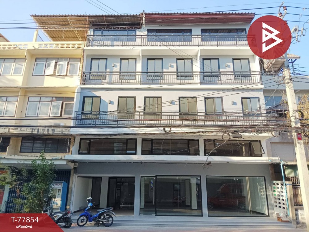 For SaleShophouseVipawadee, Don Mueang, Lak Si : Commercial building for sale, 3 units, area 48 square meters, Lak Si, Bangkok.